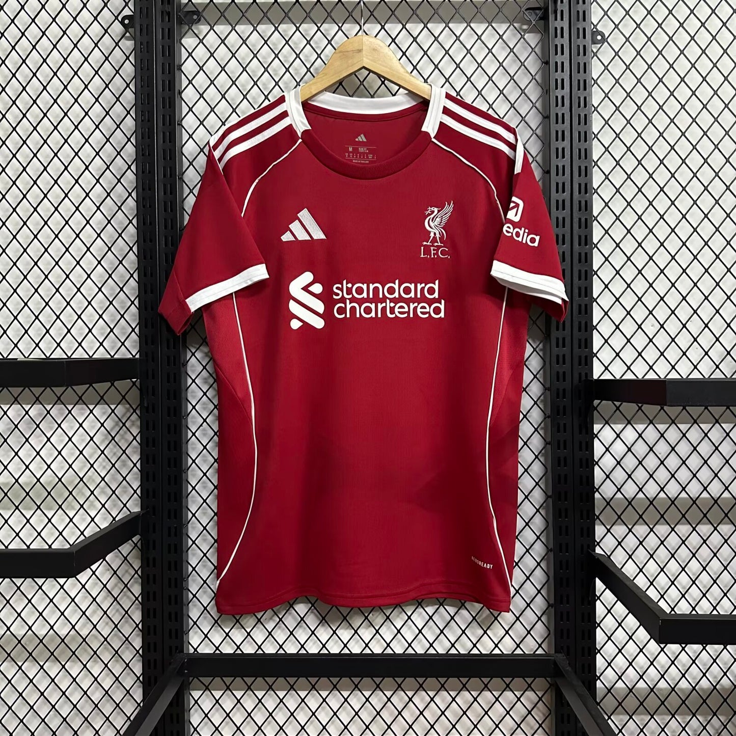 25-26 Liverpool Home Fan Version