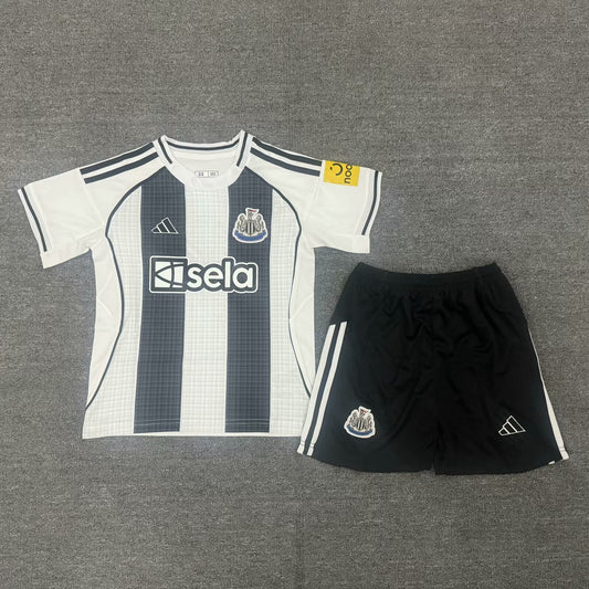 25-26 Newcastle Home Fan Version