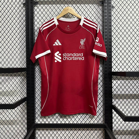 25-26 Liverpool Home Fan Version