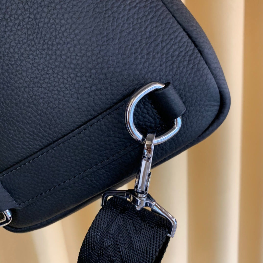 Gucci Mens Chest Bag